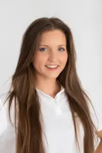 Dr. Katona Viktória